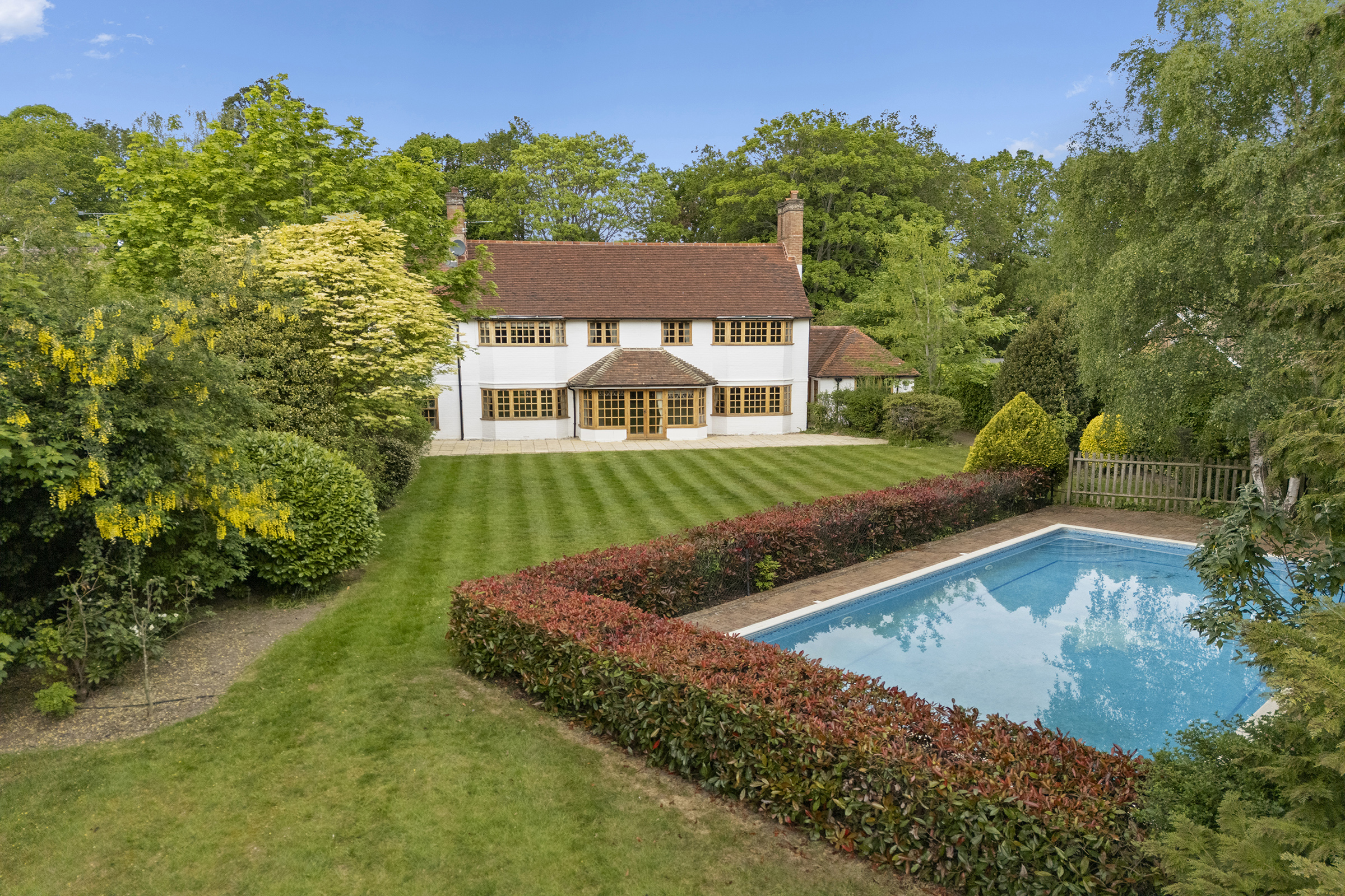 South-Facing Family House on Cobham’s Fairmile Estate