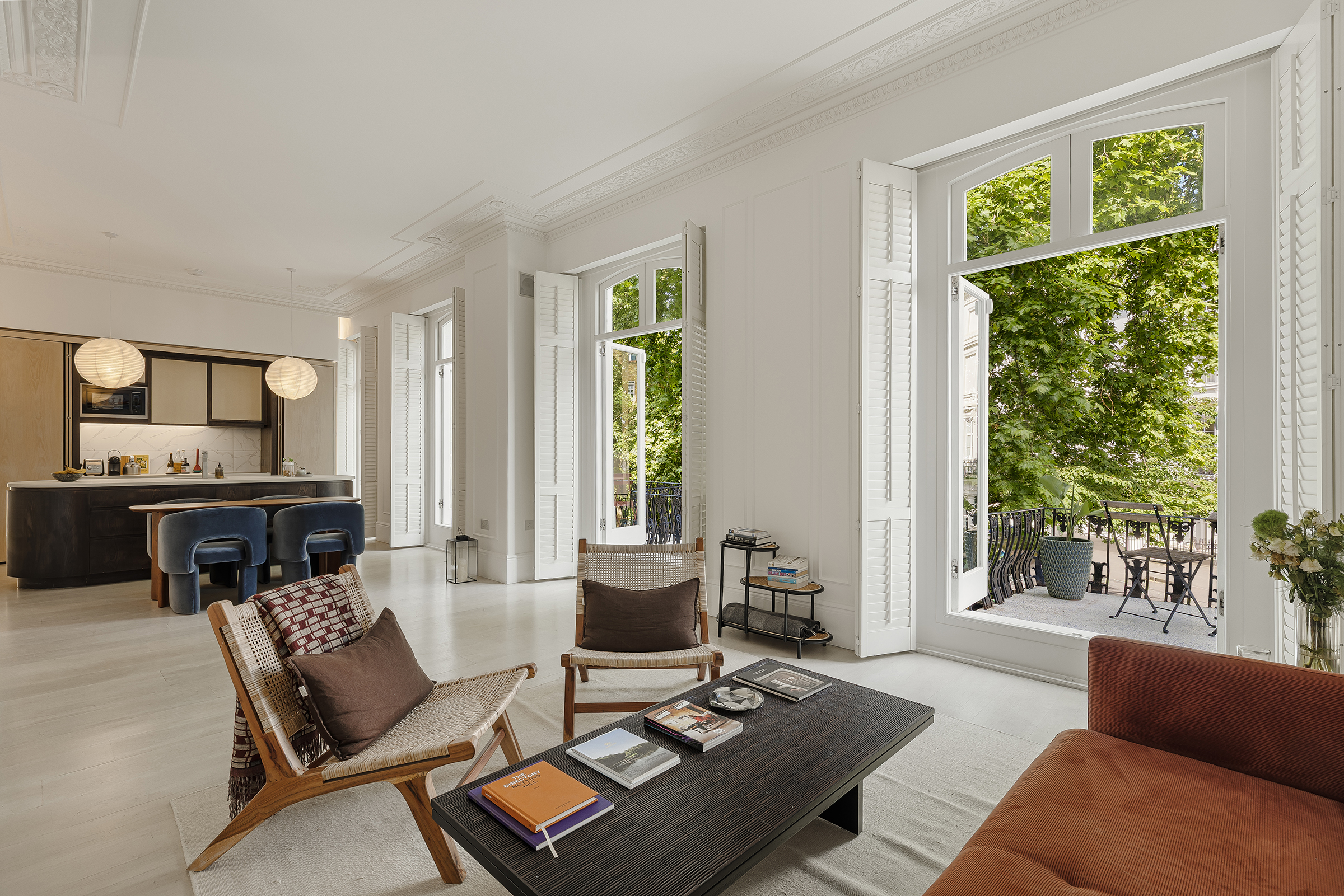 A Three-Bedroom Lateral Apartment on Westbourne Gardens, Bayswater