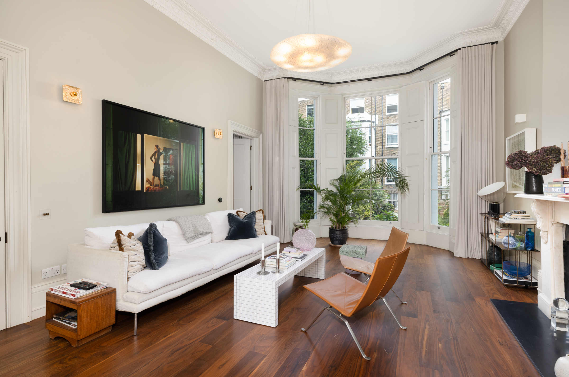 A Handsome Family House with a Roof Terrace in Kensington