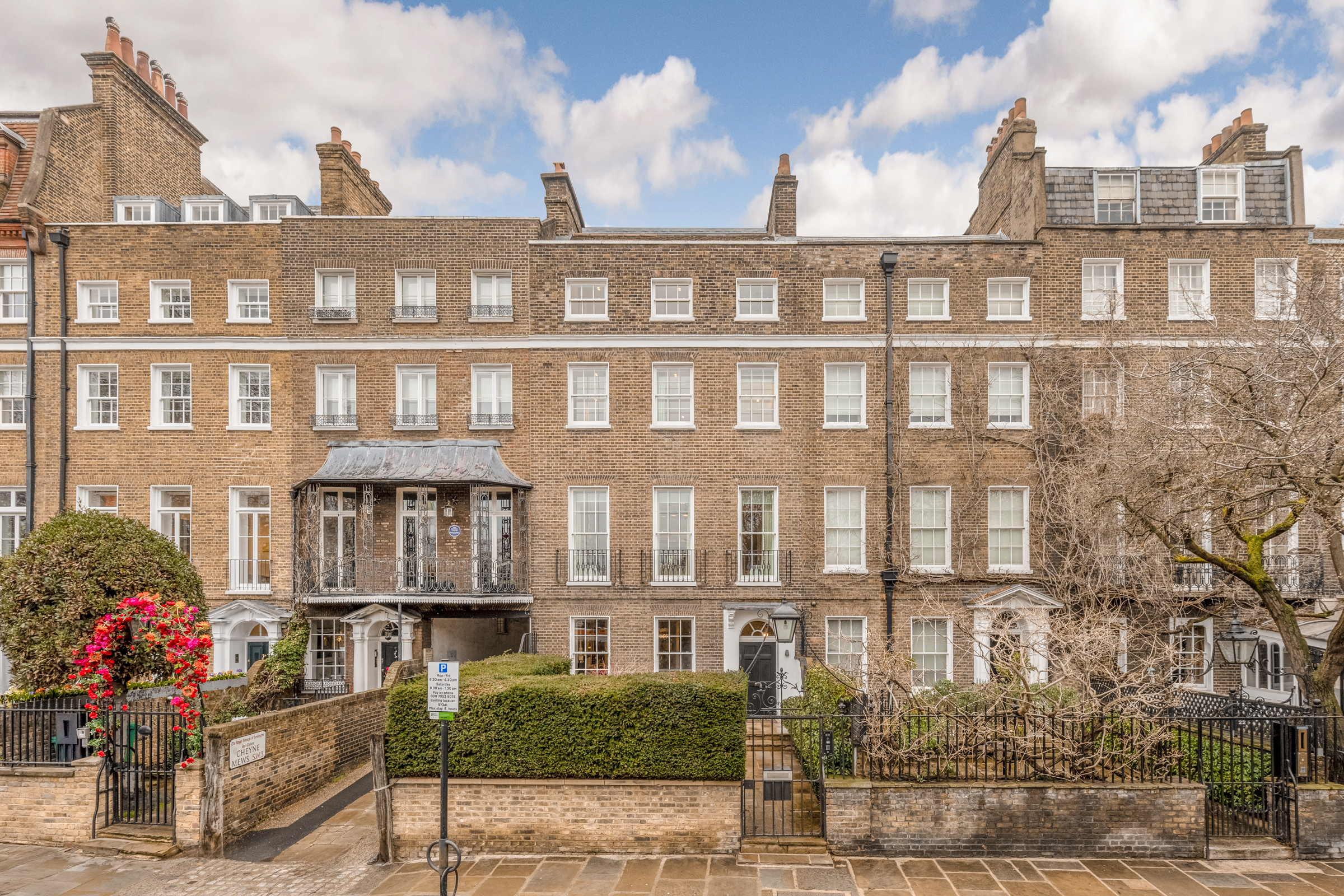 A Remarkable Grade II Listed Townhouse on Cheyne Walk