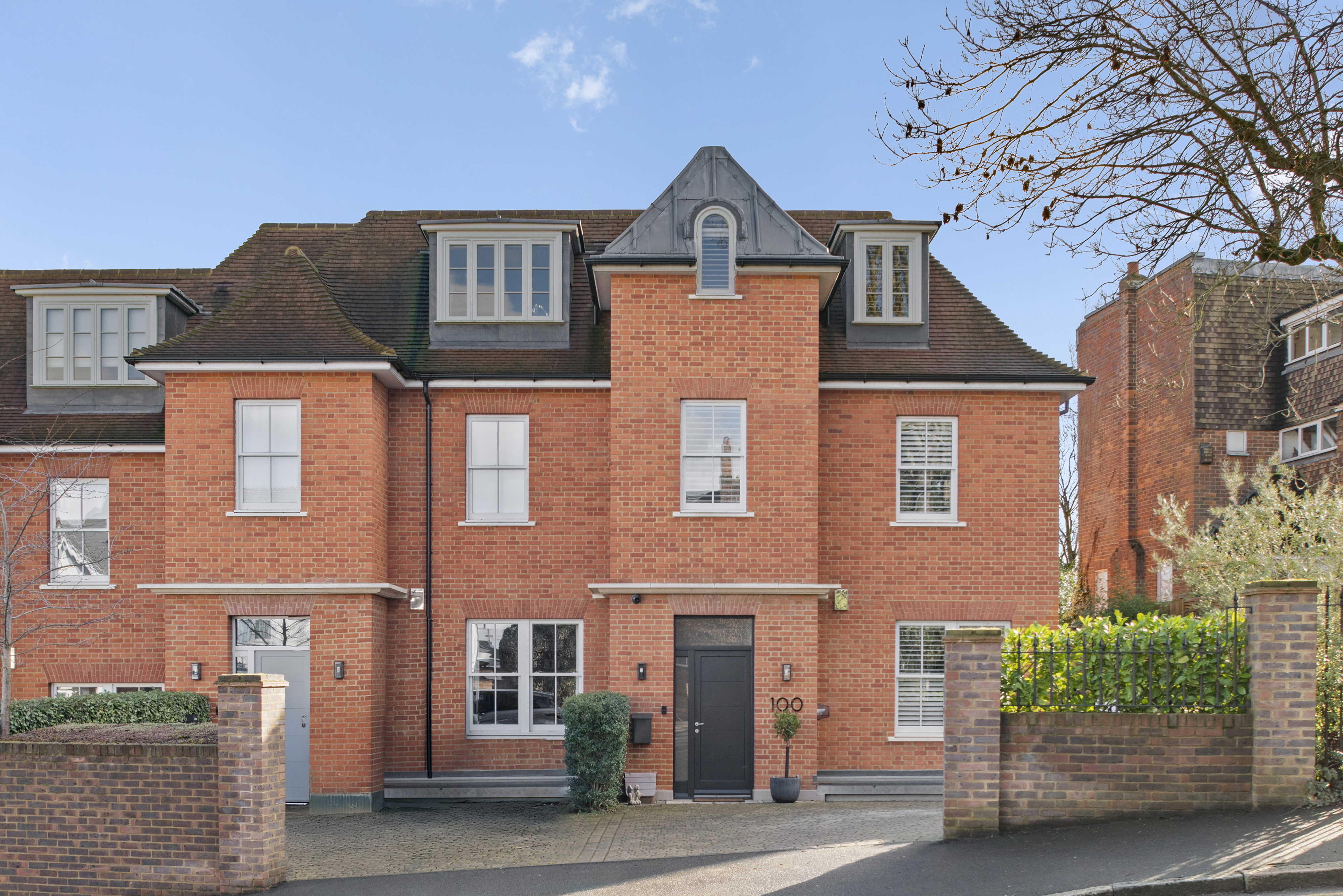 Newly Built Family Home Replete with Bespoke Finishes