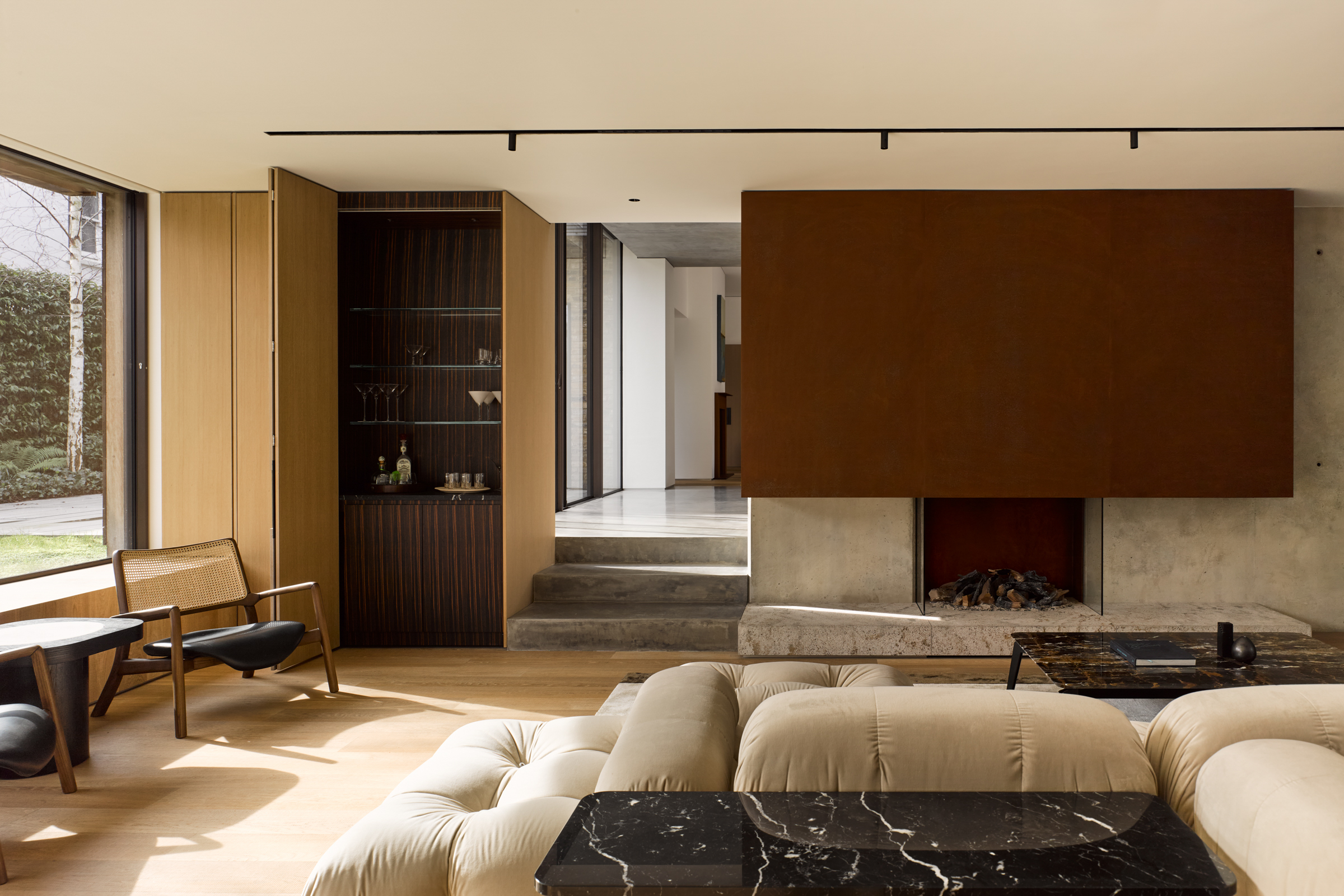 A showstopping five-bedroom villa with garden in Notting Hill