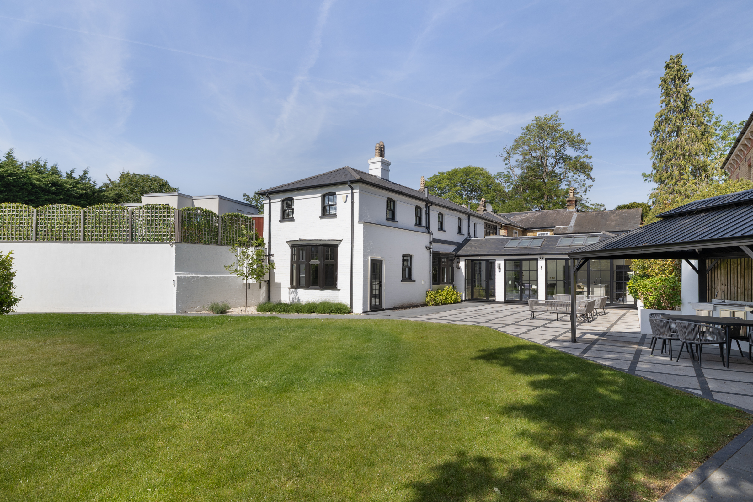 A unique and beautifully appointed, detached house moments from Richmond Park