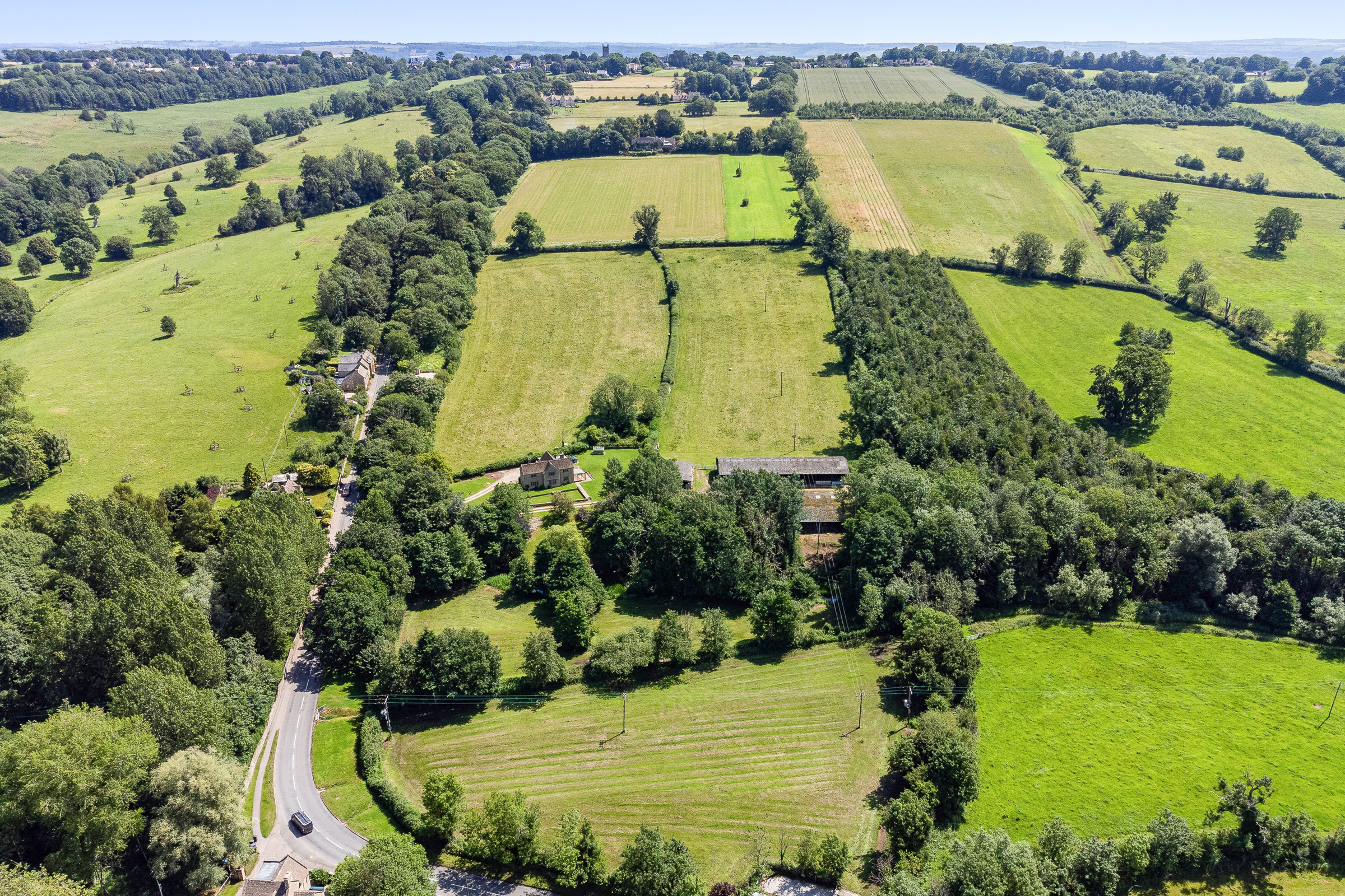 An exceptional Cotswold country property