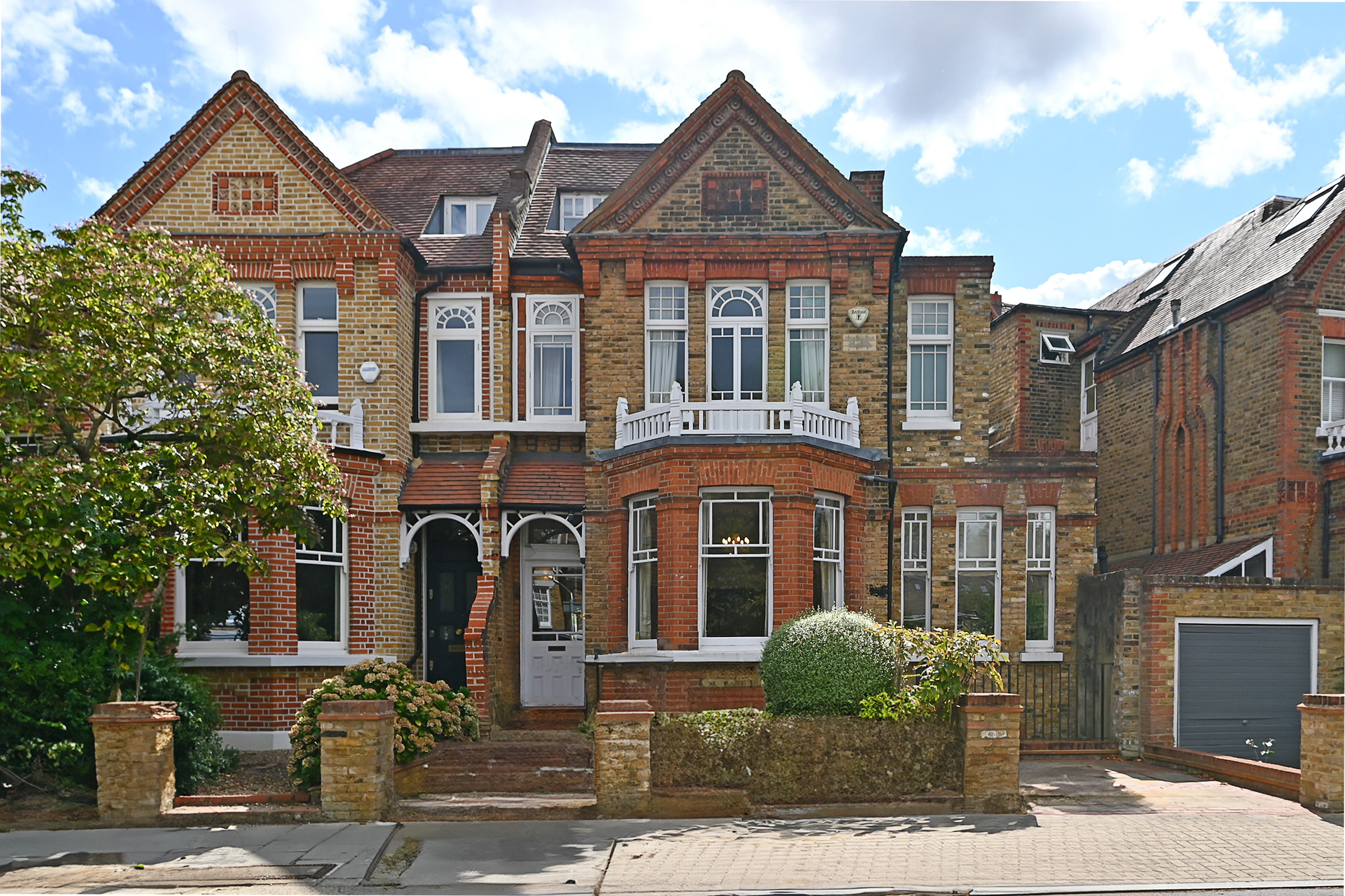 A Charming Period House Moments from the Wide Open Spaces of Putney & Barnes