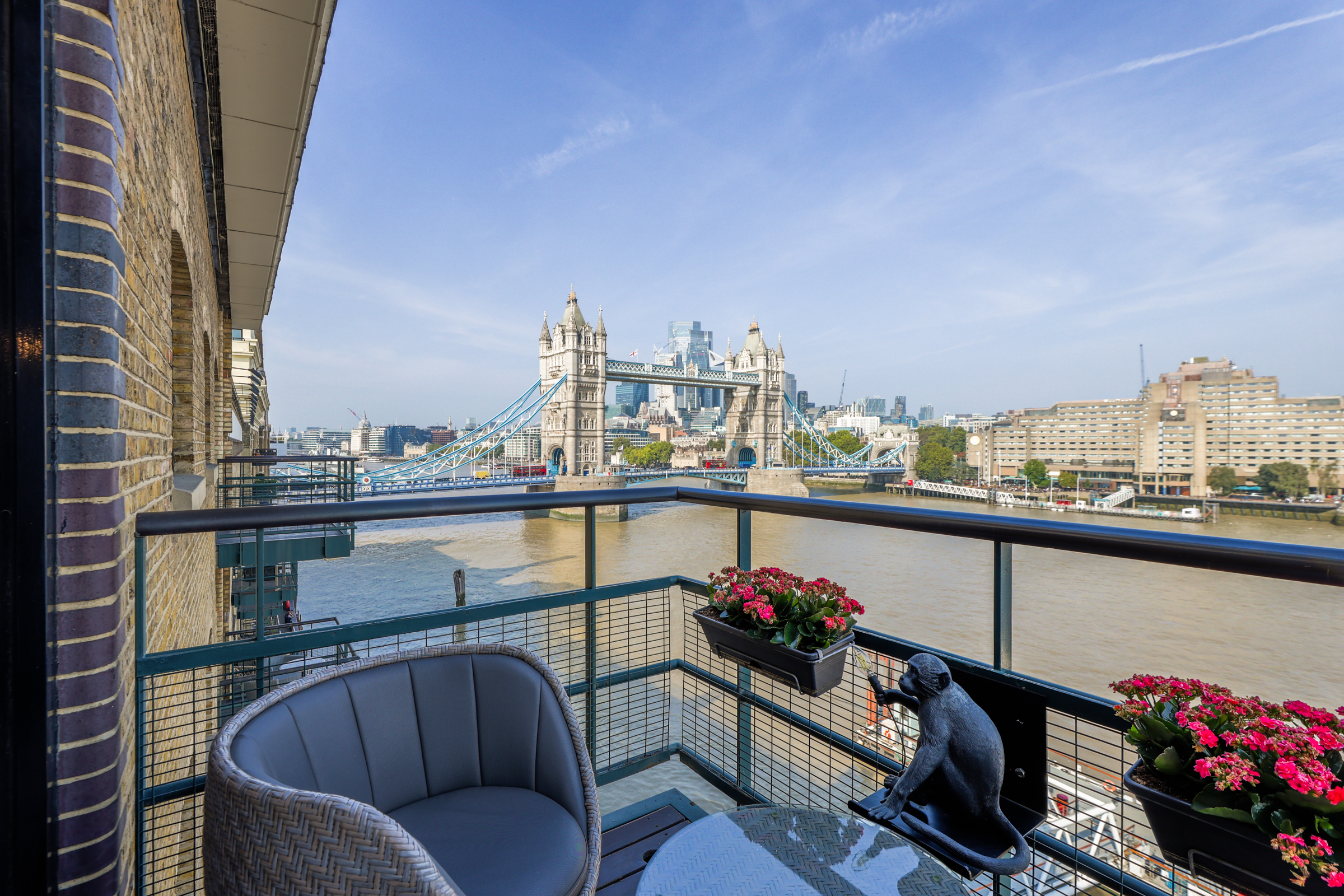 316 Butlers Wharf Building, 36 Shad Thames, SE1 2YE